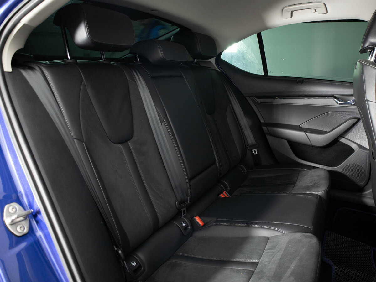 Купить Skoda Octavia с пробегом. Фото: #19