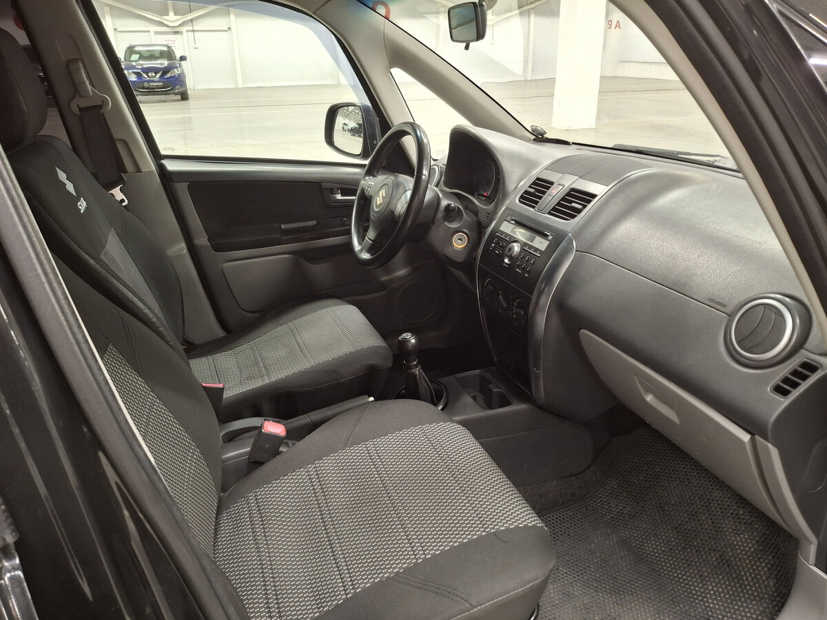 Продажа Б/У Сузуки С-Икс4. Фото: #10