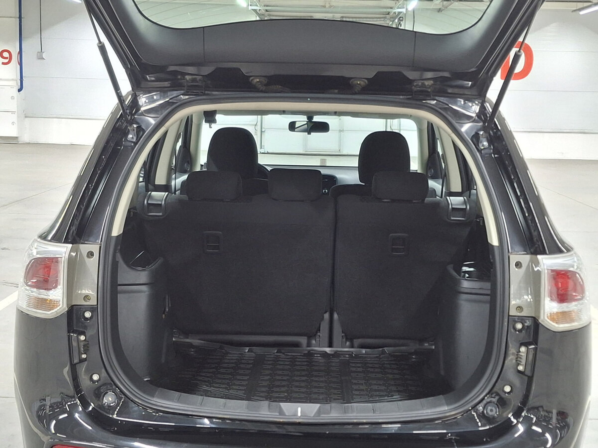 Продажа Б/У Митсубиши Оутлэндер. Фото: #8